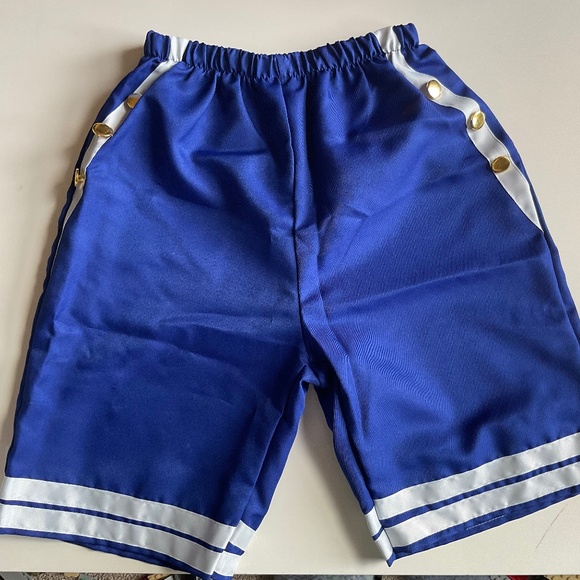 STRANGER THINGS 🍦 ROBINS ICONIC UNIFORM - Picture 3 of 5